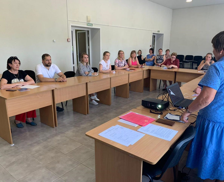 В Пудоже обсудили общественные инициативы по благоустройству с федеральным экспертом